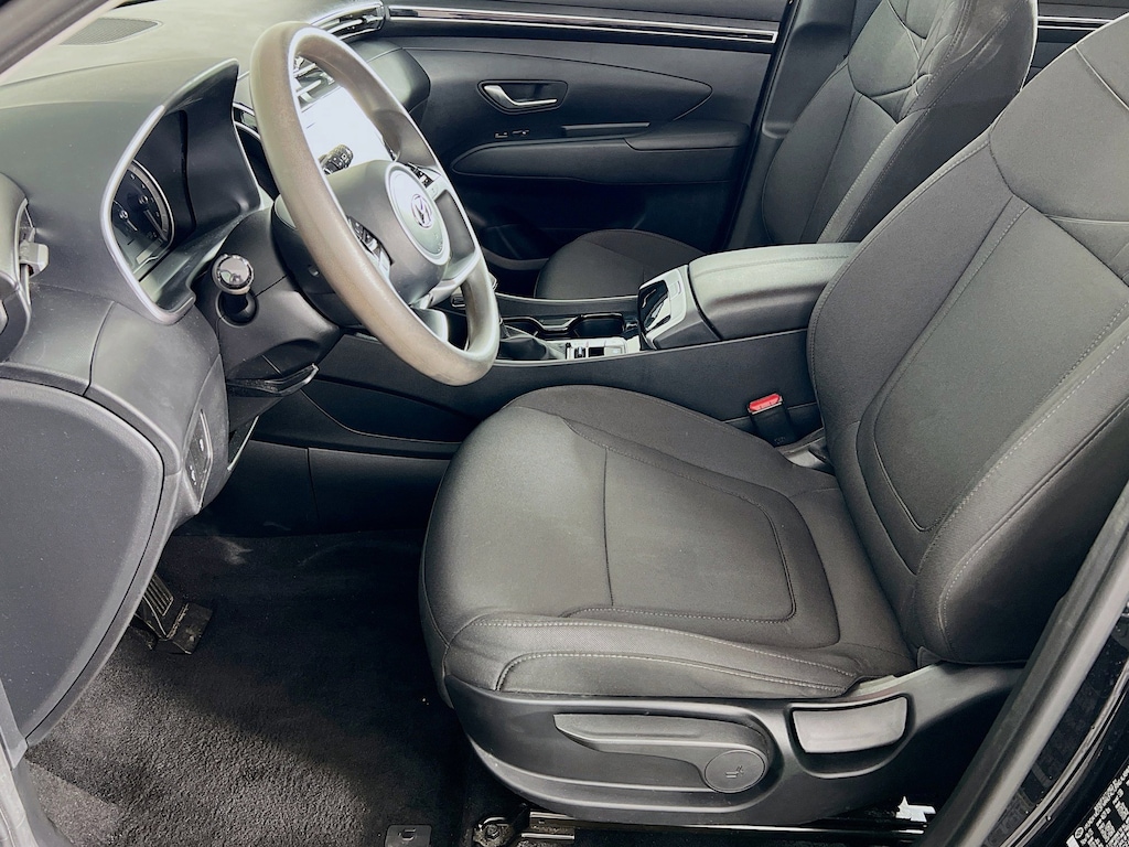Used 2024 Hyundai Tucson SE SUV