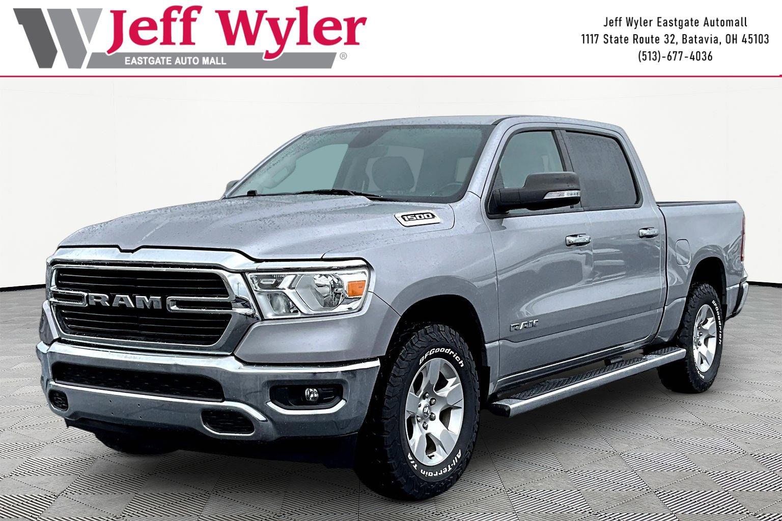 2019 RAM 1500 Big Horn/Lone Star 4x4 Crew Cab 5'7's photo