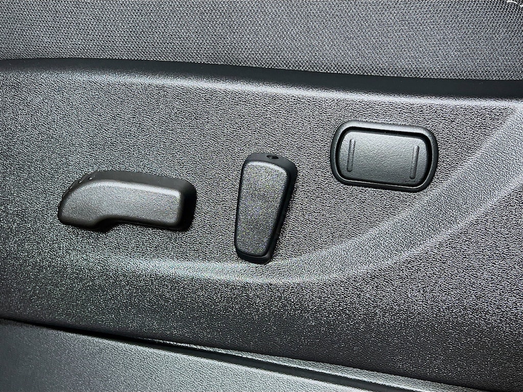 New 2026 Nissan Frontier SV Truck Crew Cab