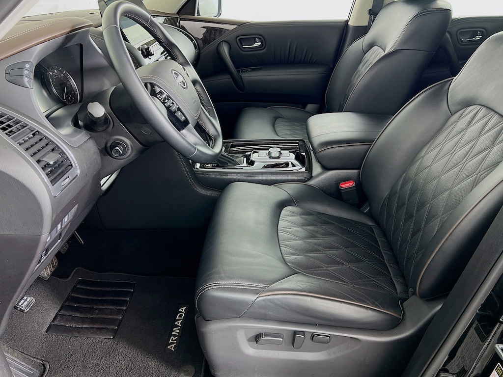 Used 2024 Nissan Armada Platinum SUV