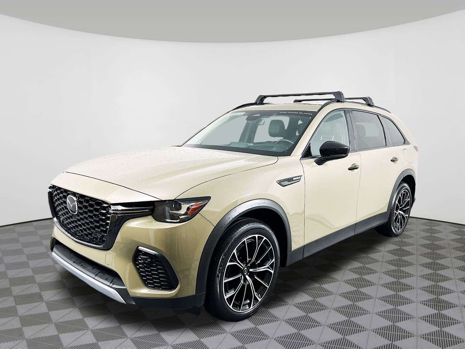 2025 Mazda CX-70 Premium photo 2