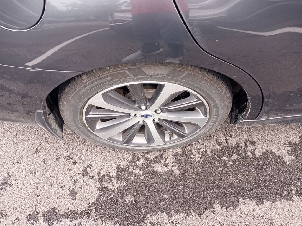 2018 Subaru Legacy Limited - Photo 9