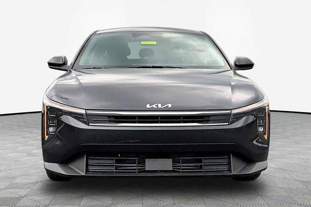 New 2026 Kia K4 LXS Sedan
