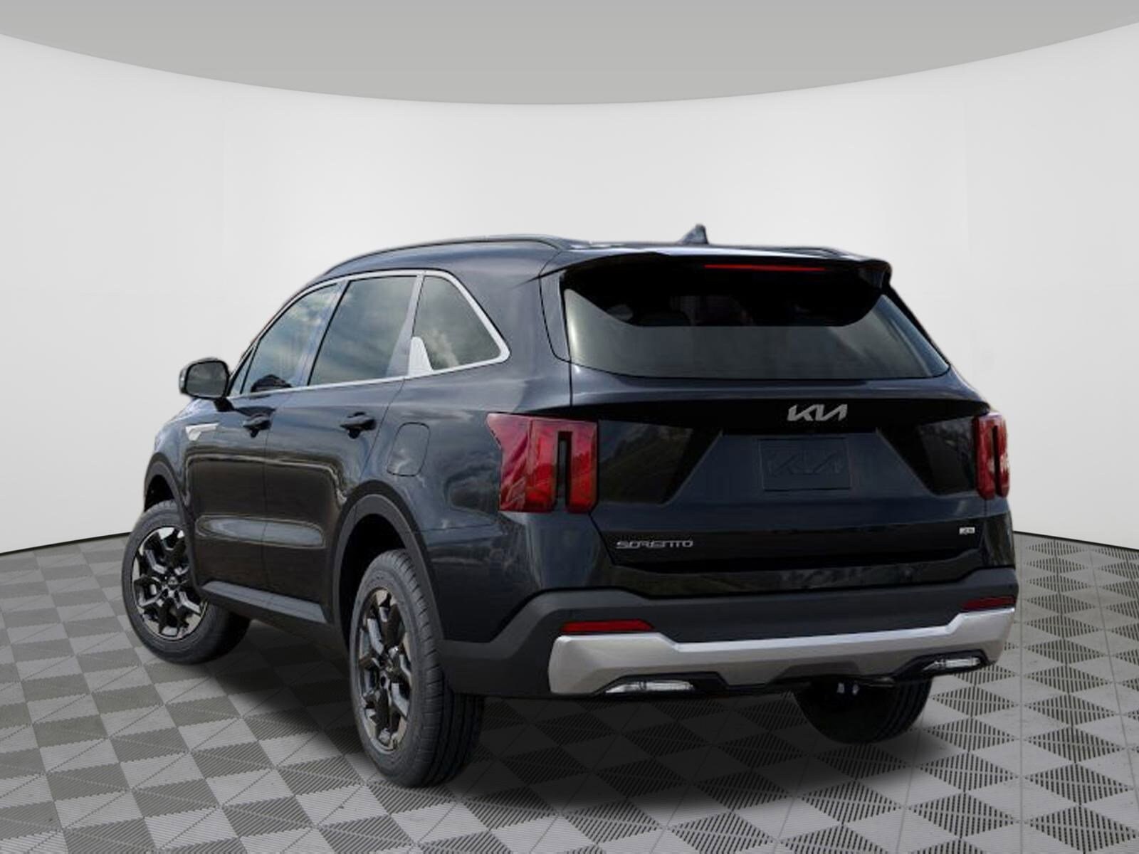 2026 Kia Sorento S photo 2