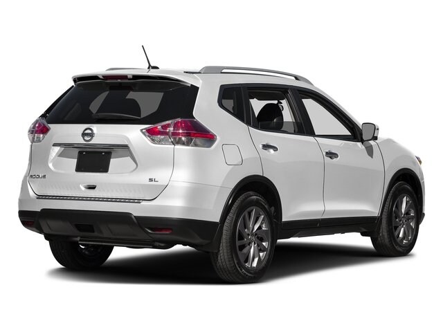 2016 Nissan Rogue SL photo 2