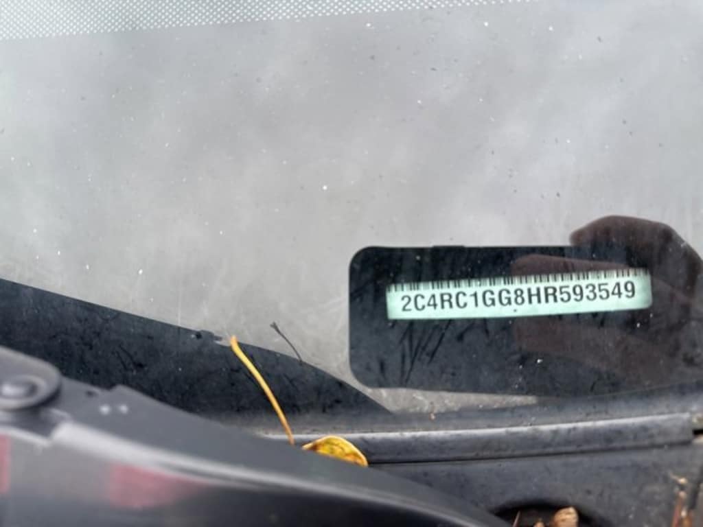 Used 2017 Chrysler Pacifica Limited Van