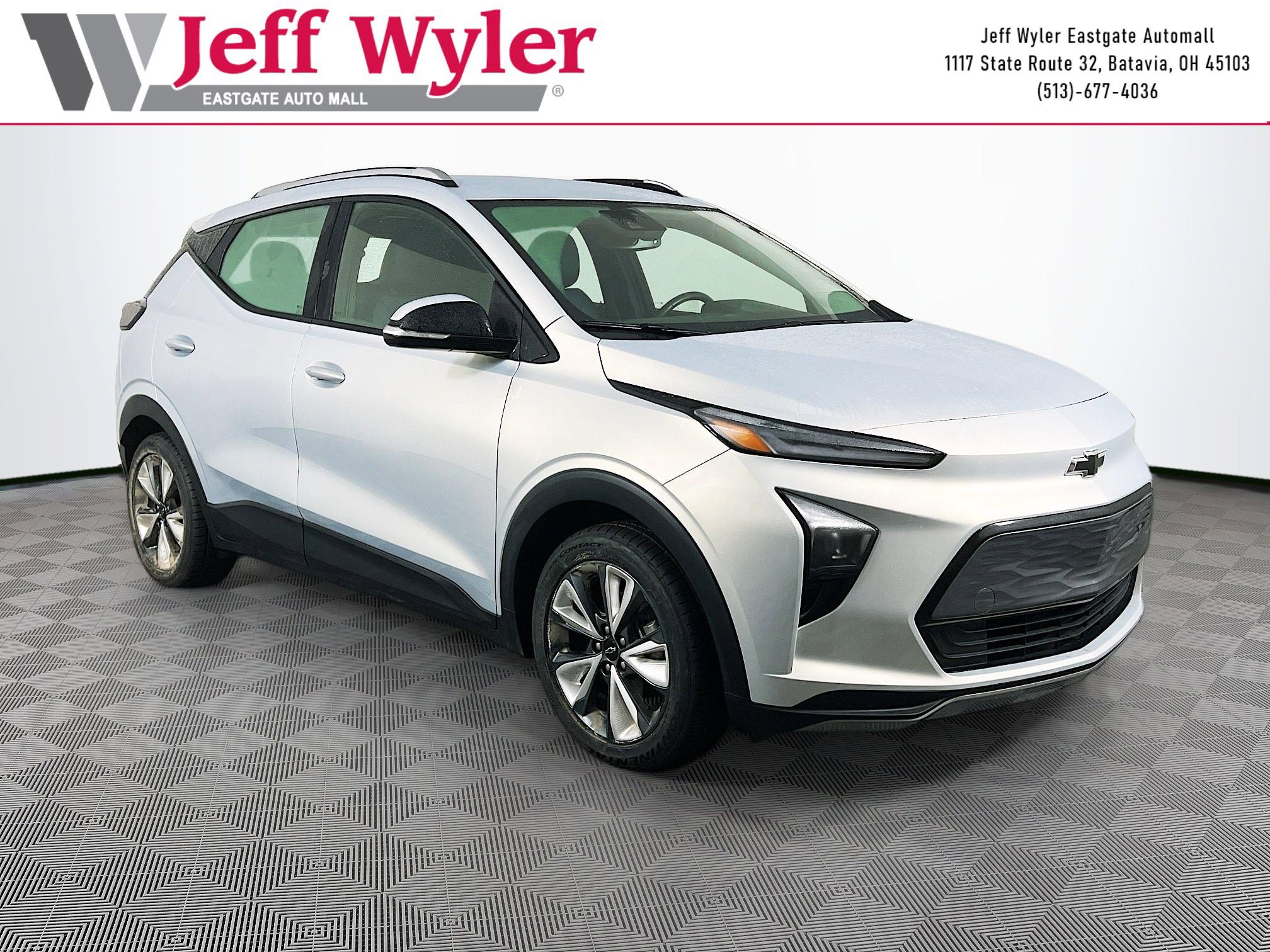 2023 Chevrolet Bolt EUV LT's photo