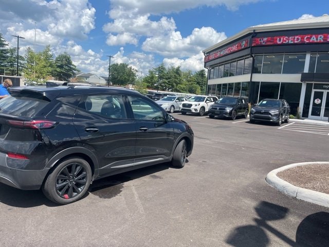 Used 2023 Chevrolet Bolt EUV Premier with VIN 1G1FZ6S05P4201677 for sale in Batavia, OH