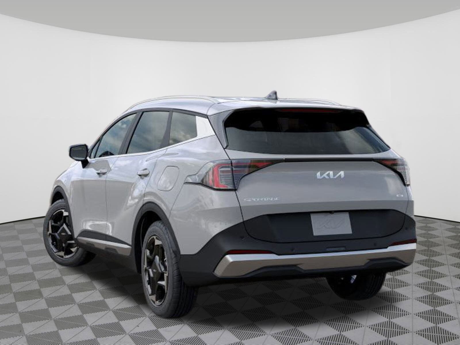 2026 Kia Sportage Hybrid EX photo 4
