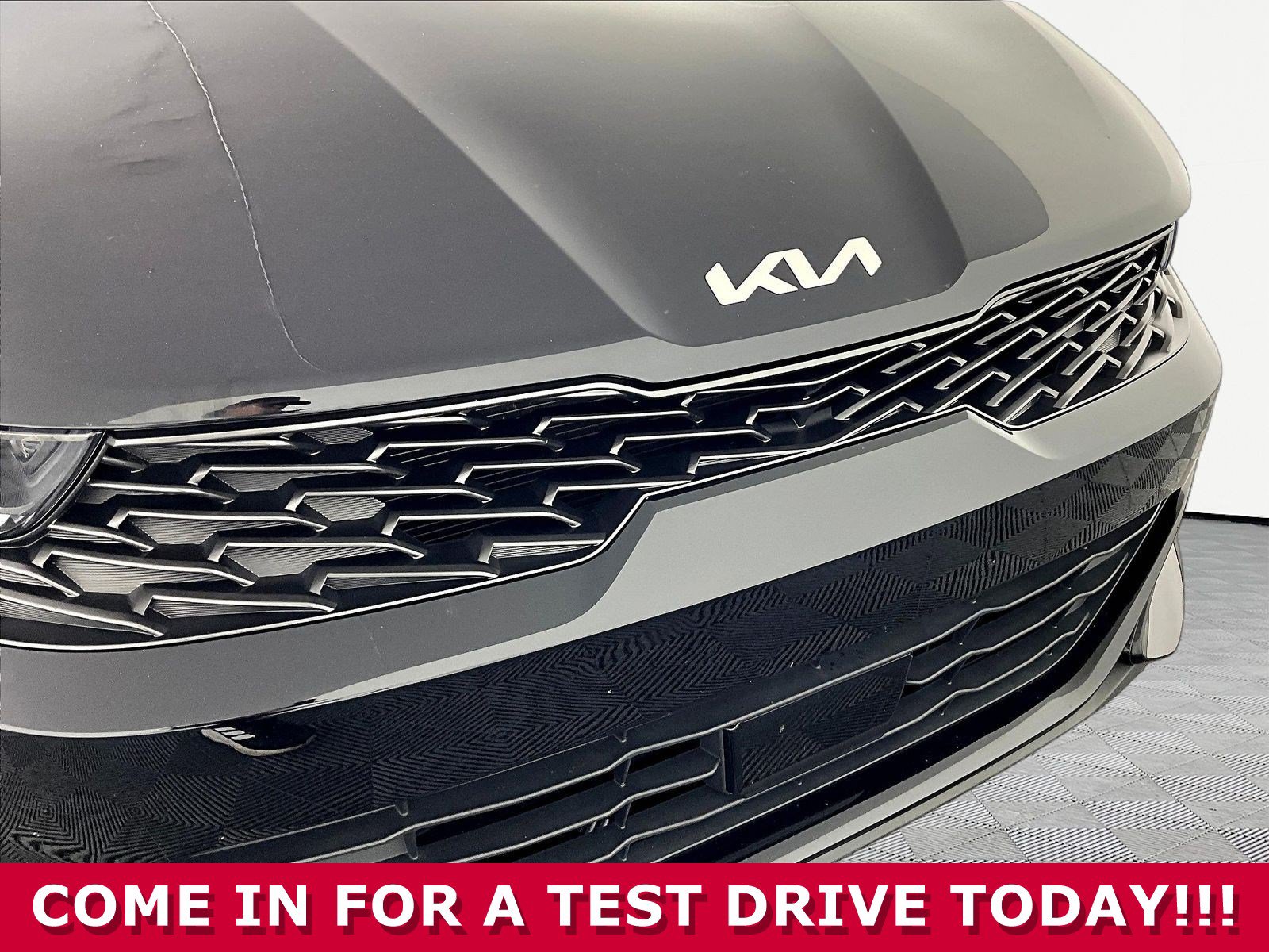 2024 Kia K5 GT-Line - Photo 32