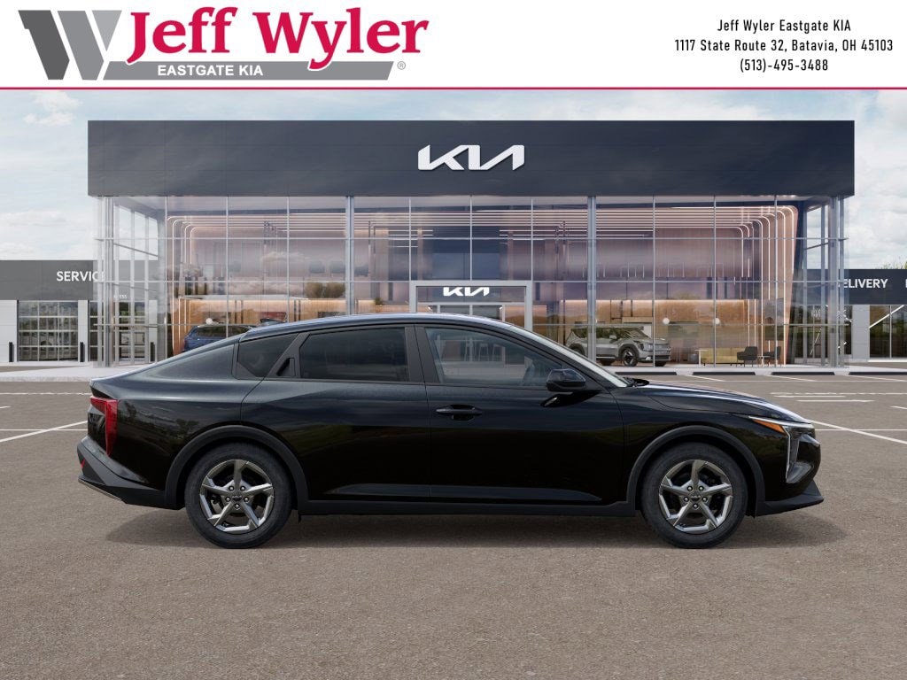 New 2026 Kia K4 LXS Sedan