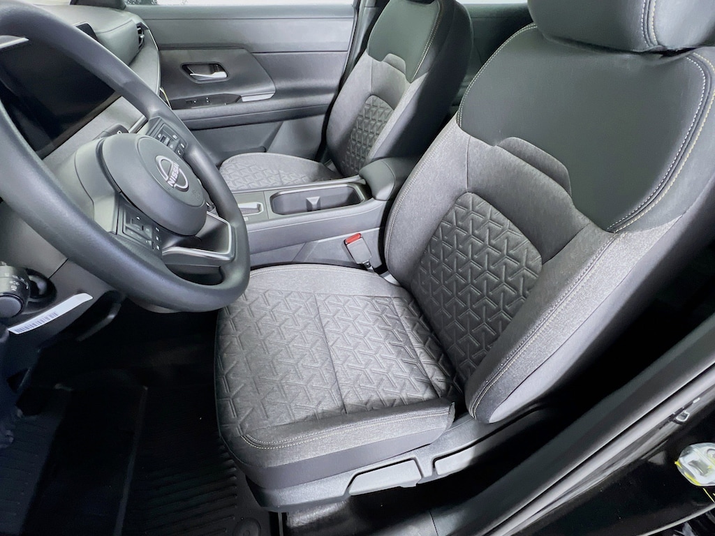 New 2026 Nissan Kicks SV SUV