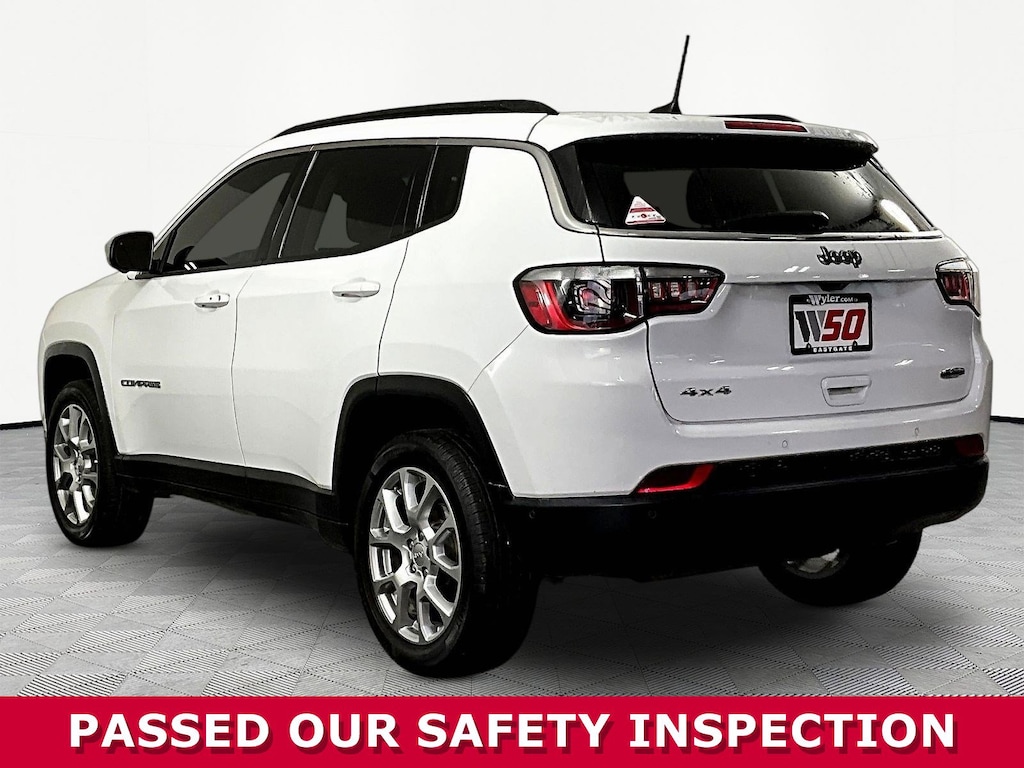 Used 2022 Jeep Compass Latitude Lux SUV