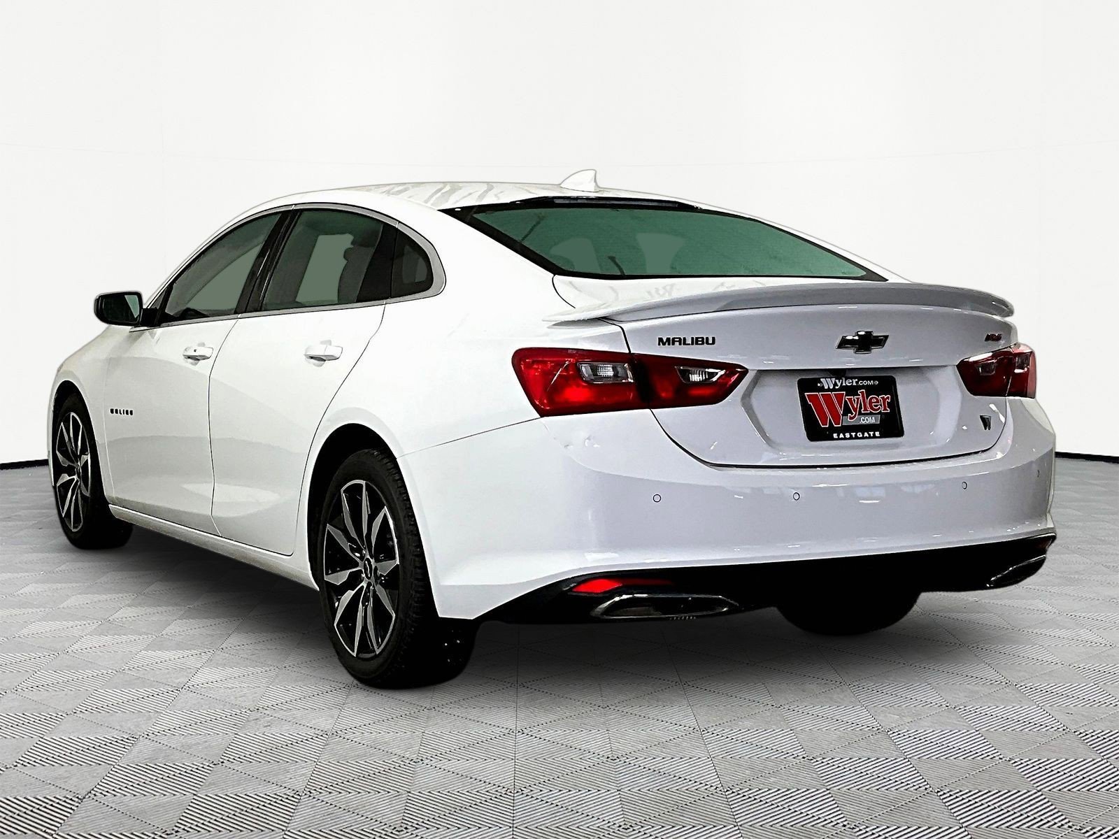 2024 Chevrolet Malibu RS - Photo 4