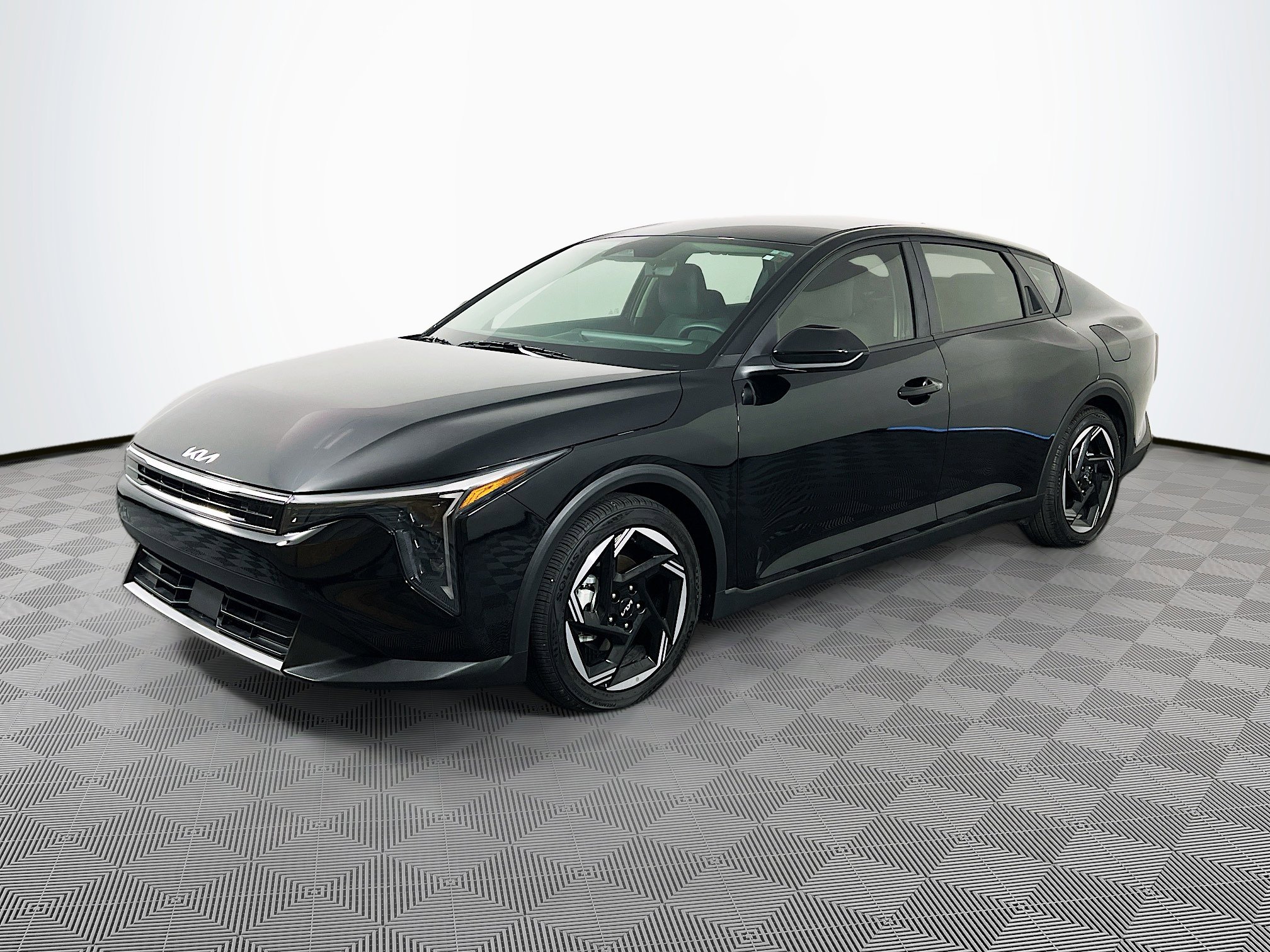 2025 Kia K4 EX photo 2