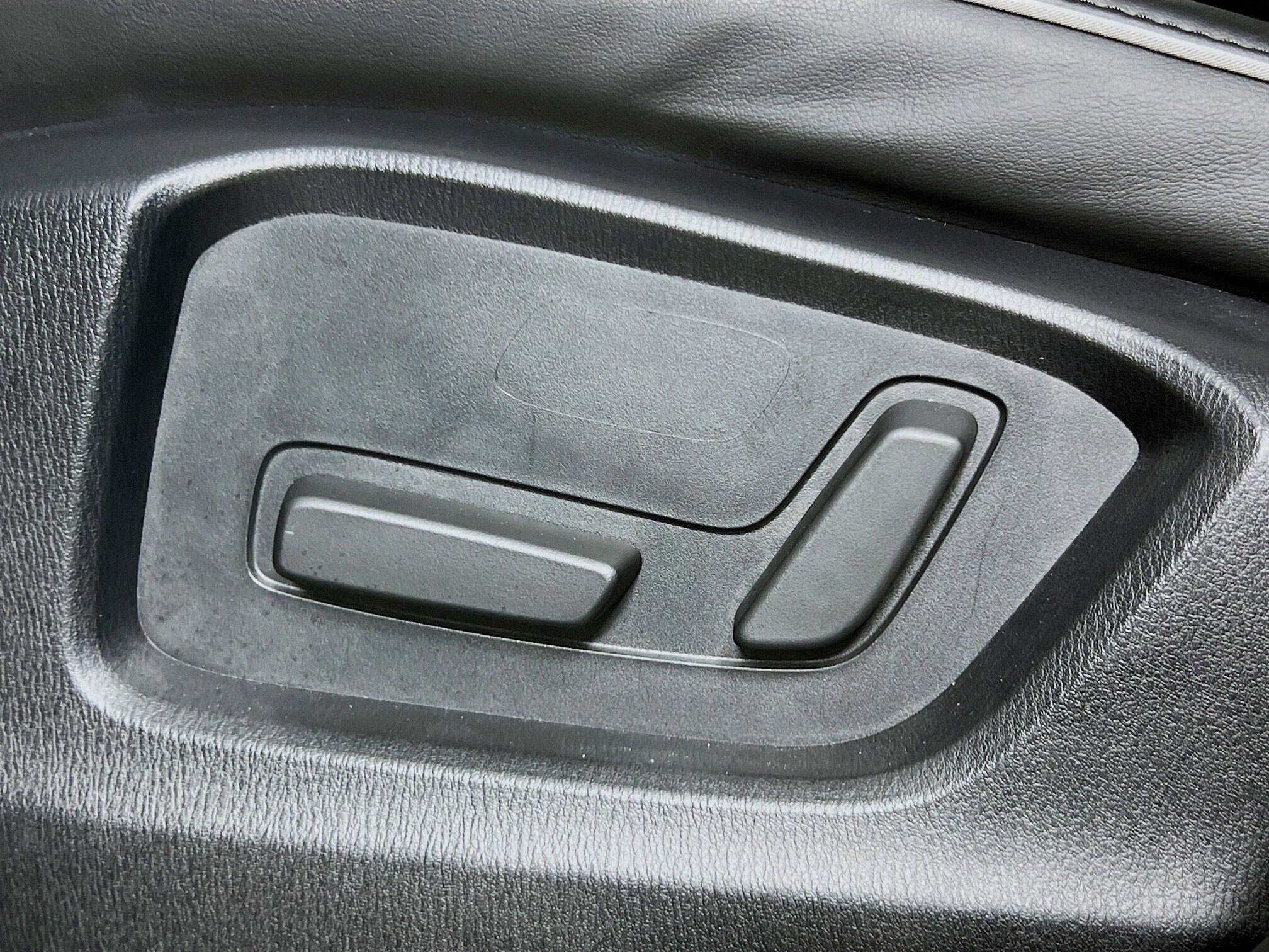 2025 Mazda CX-5 2.5 Select photo 4