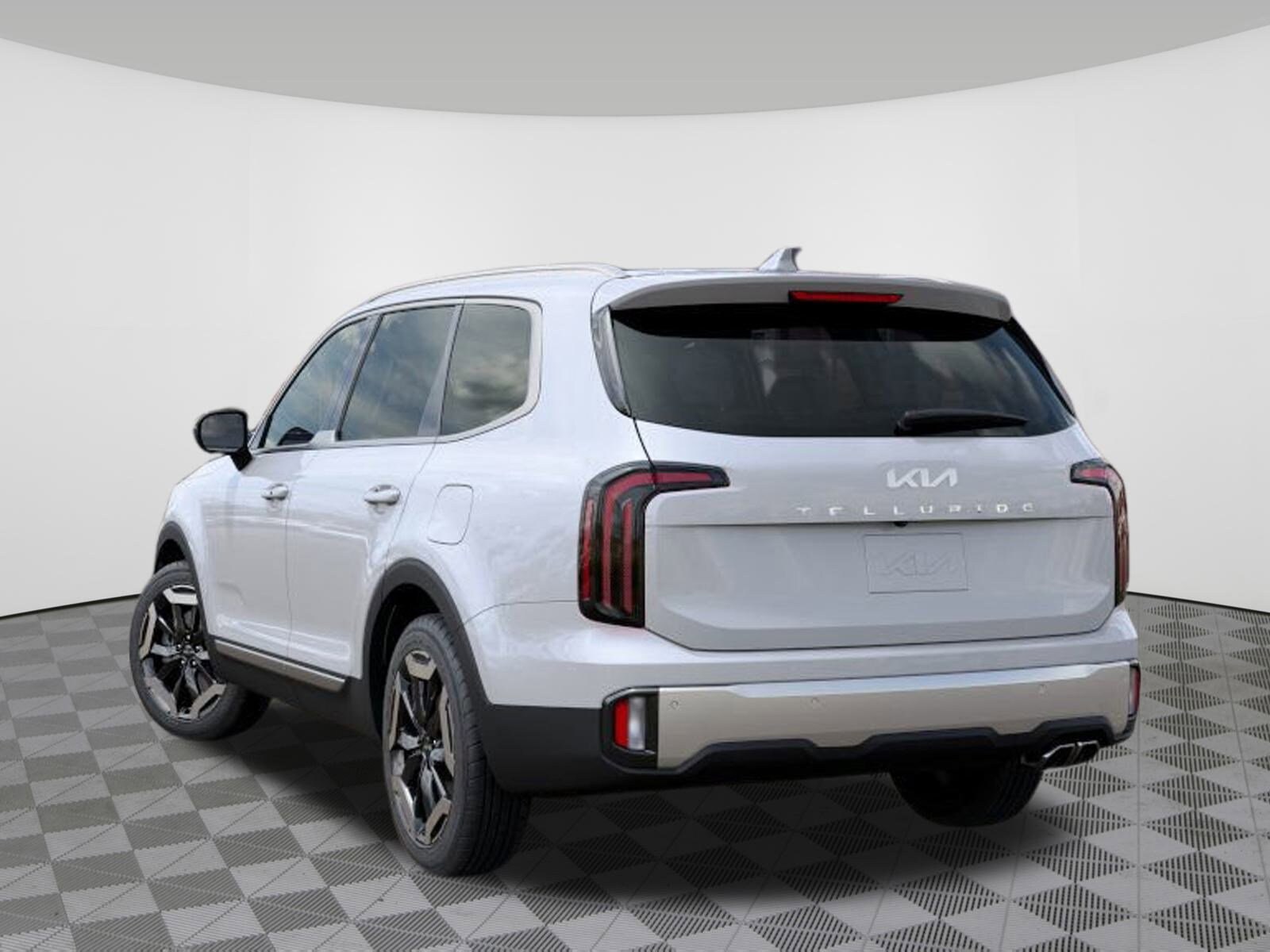 2025 Kia Telluride EX photo 4