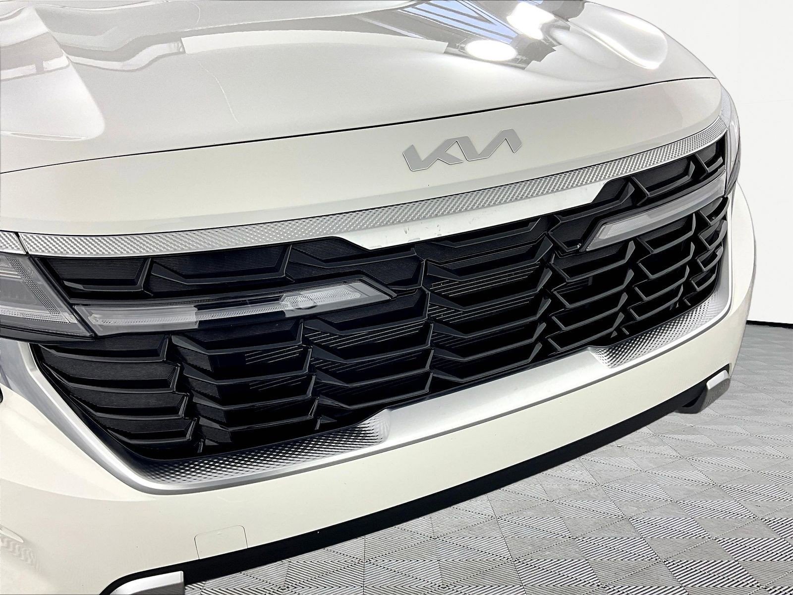 2024 Kia Seltos S - Photo 28