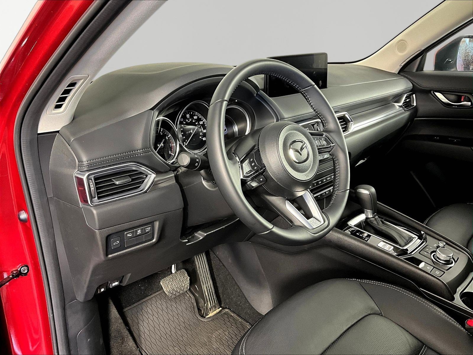 2025 Mazda CX-5 S Preferred package - Photo 15