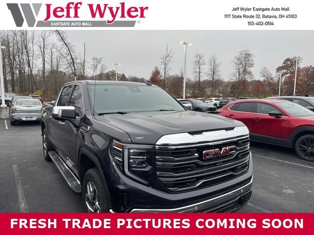 2022 GMC Sierra 1500 SLT's photo