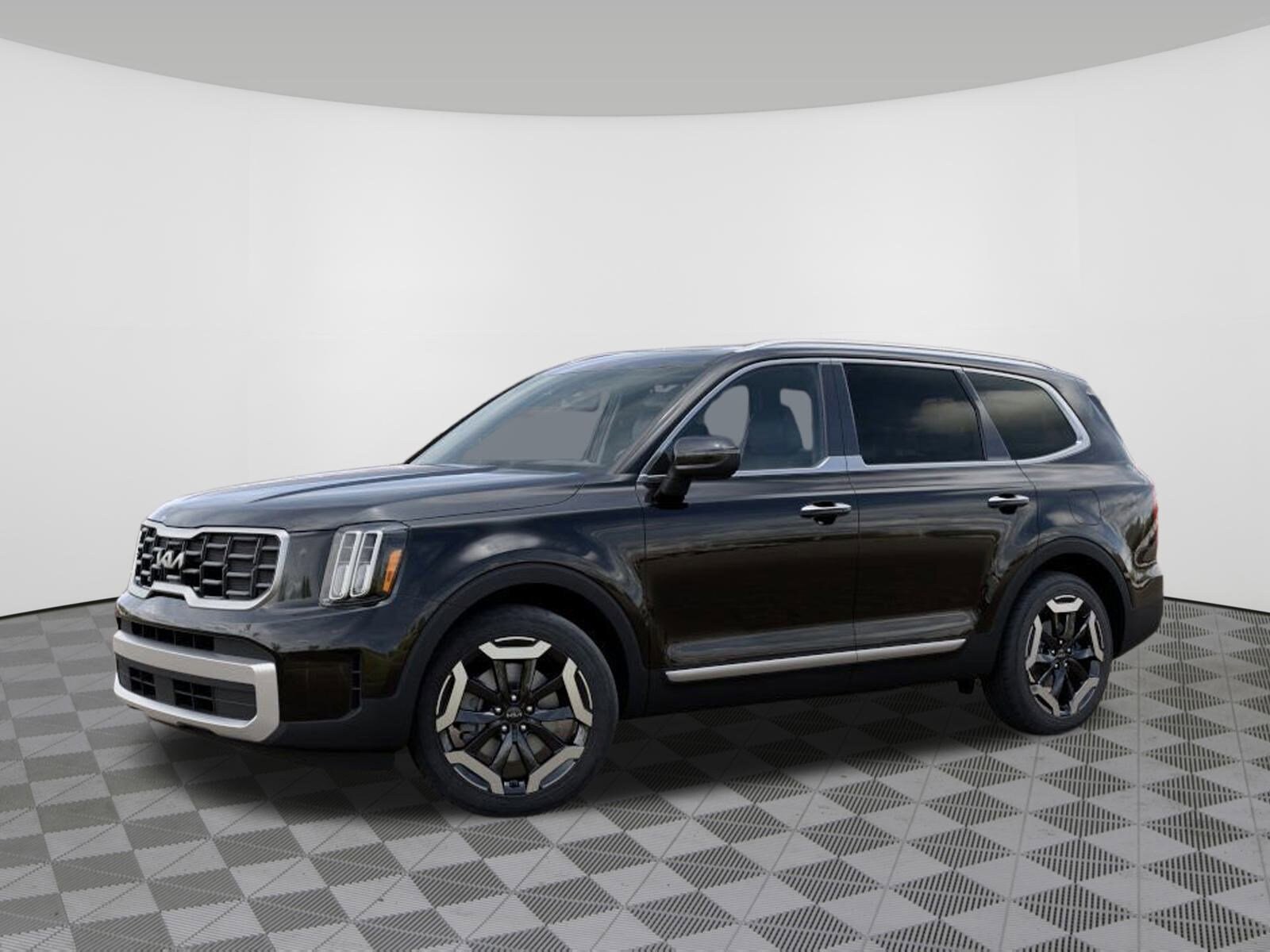 2025 Kia Telluride S photo 3