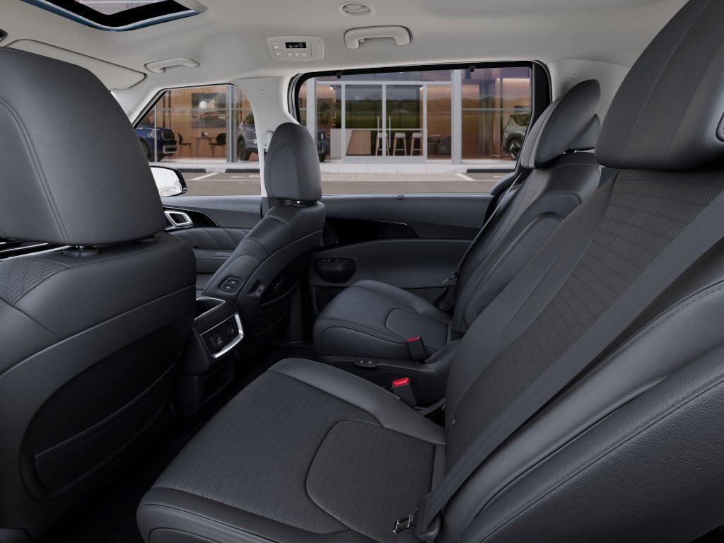 2026 Kia Carnival SX Prestige photo 4