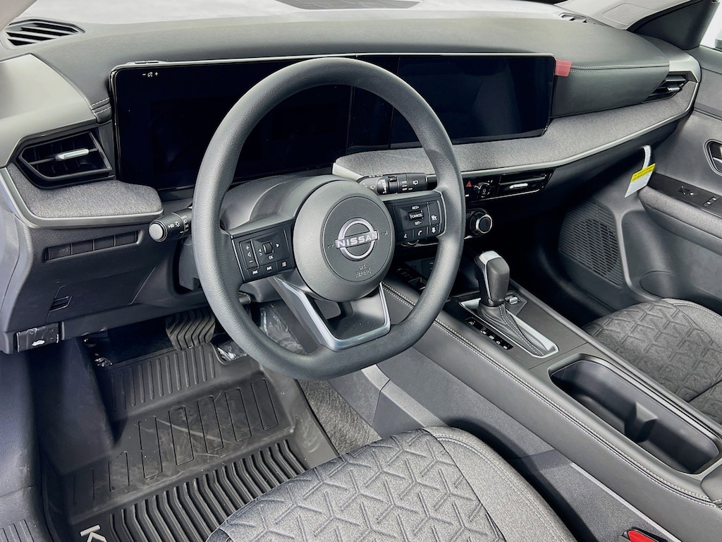 Used 2025 Nissan Kicks SV SUV