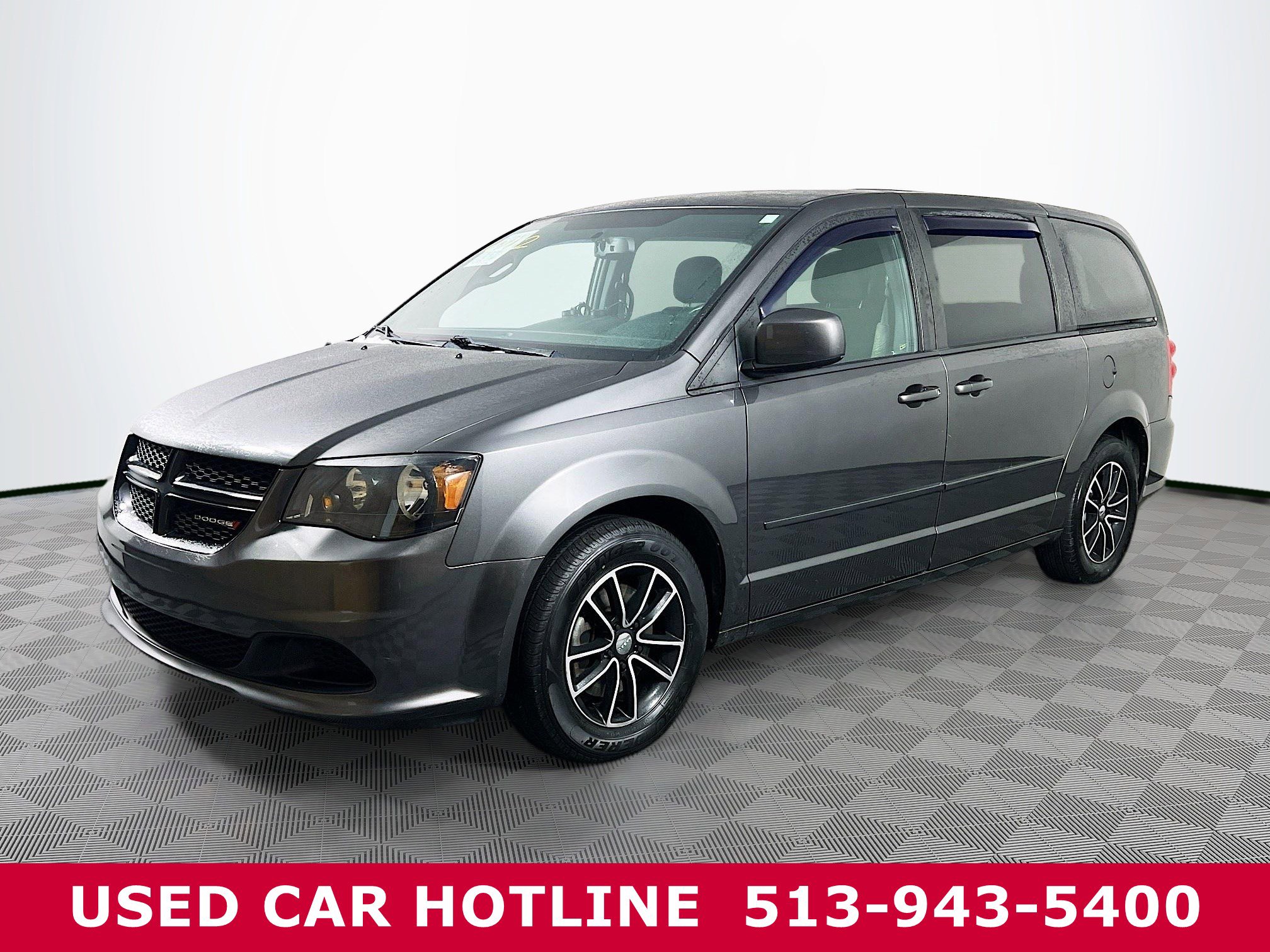 Used 2016 Dodge Grand Caravan SE Plus with VIN 2C4RDGBG3GR315549 for sale in Batavia, OH