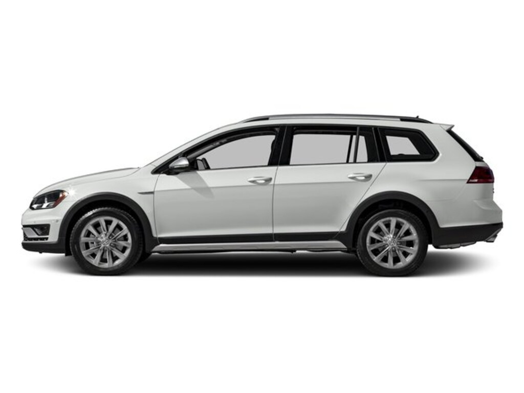 Used 2017 Volkswagen Golf Alltrack S Wagon