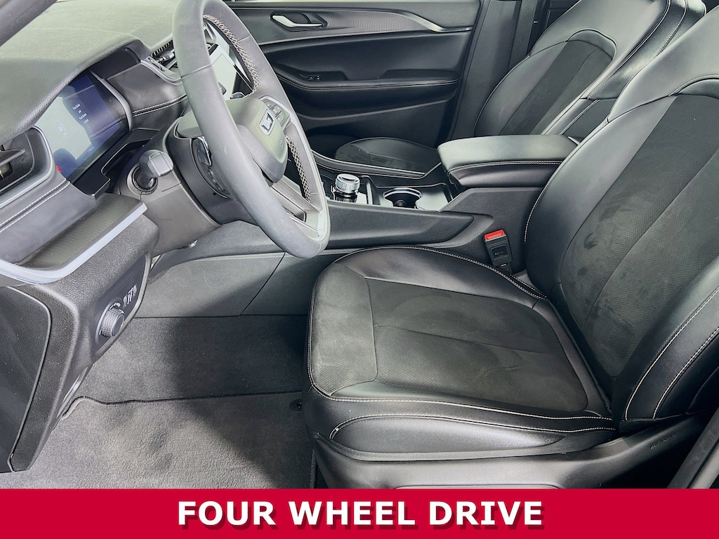Used 2024 Jeep Grand Cherokee L Altitude X SUV