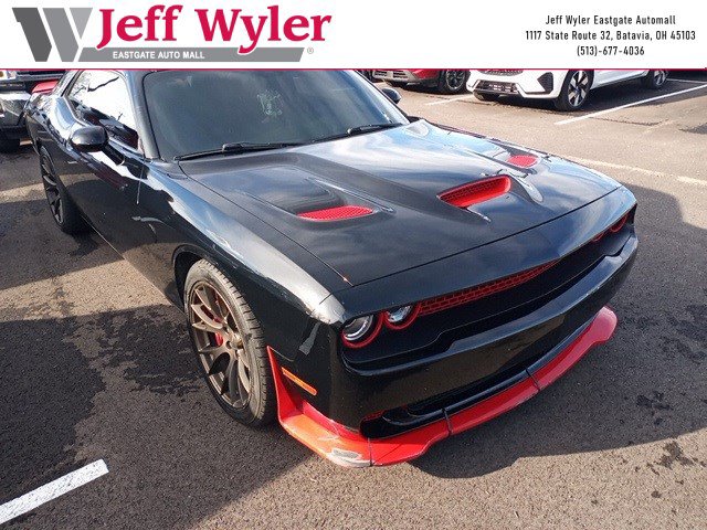 2016 Dodge Challenger SRT's photo
