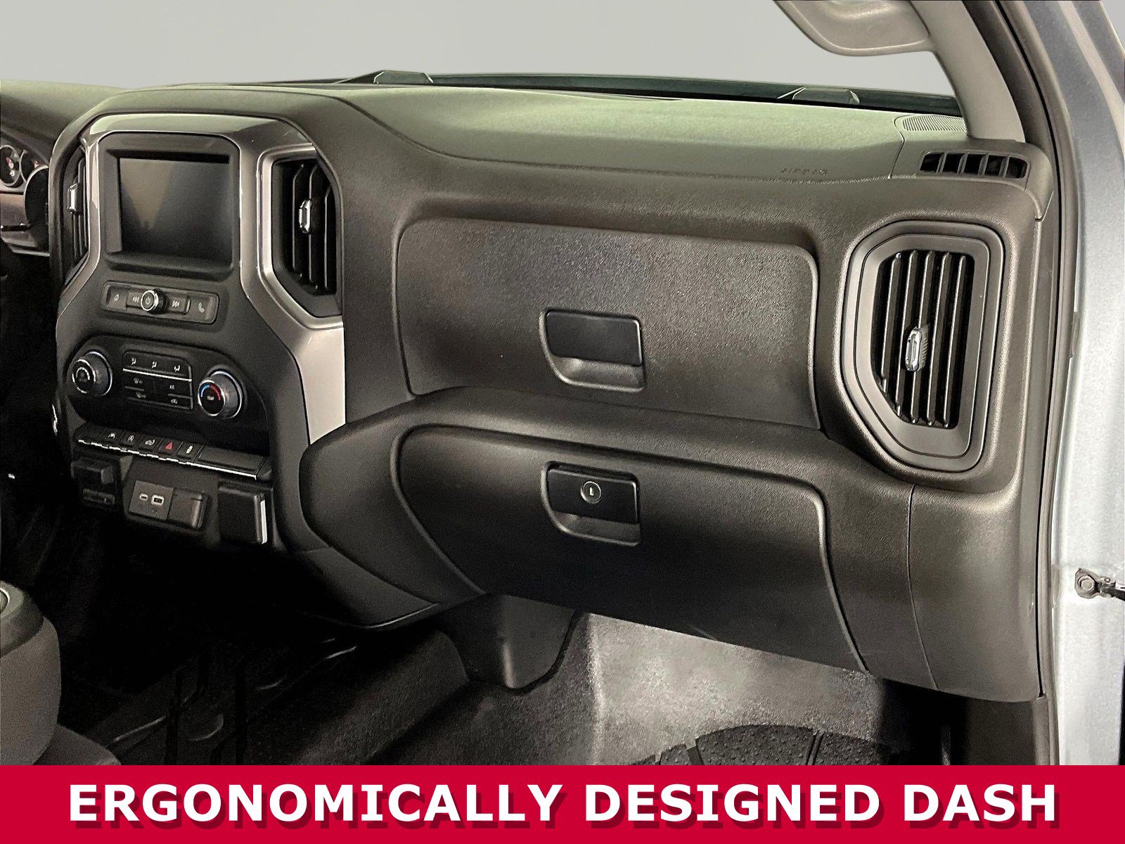 2024 Chevrolet Silverado 1500 Custom - Photo 30