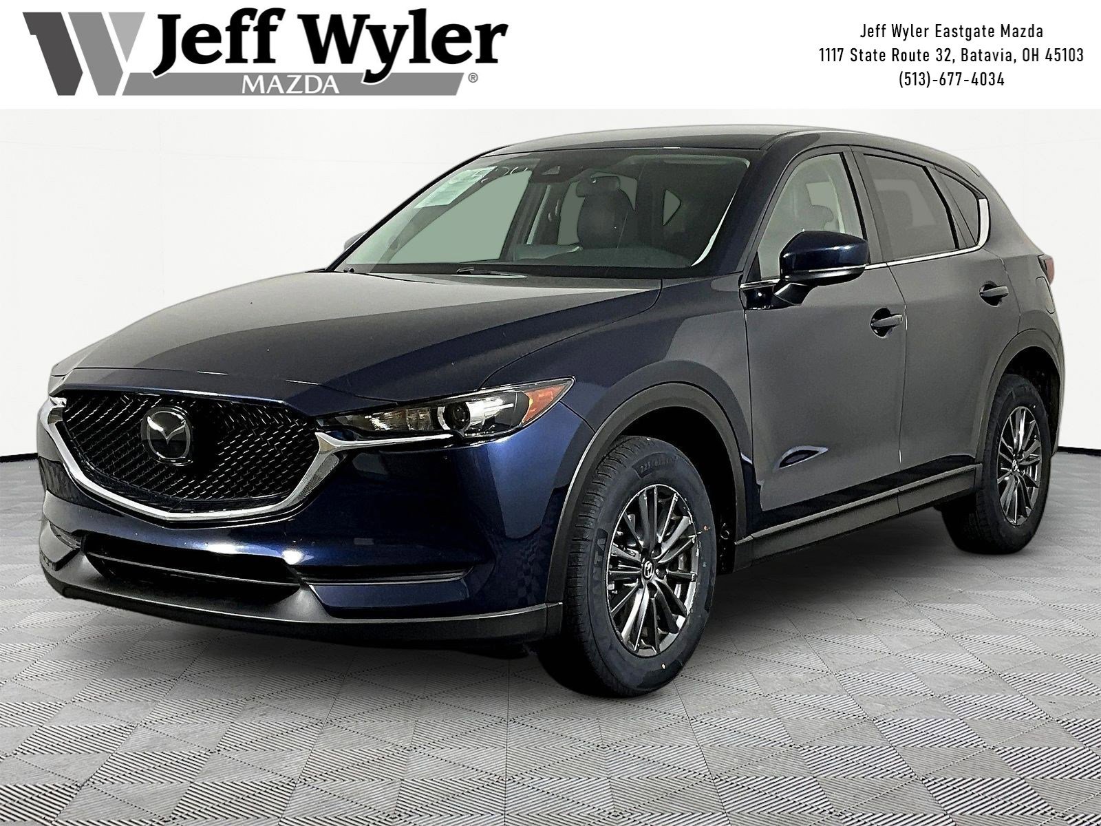 2021 Mazda CX-5 Touring Auto's photo