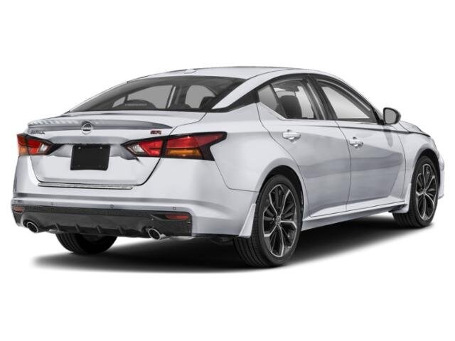 2025 Nissan Altima SR photo 2