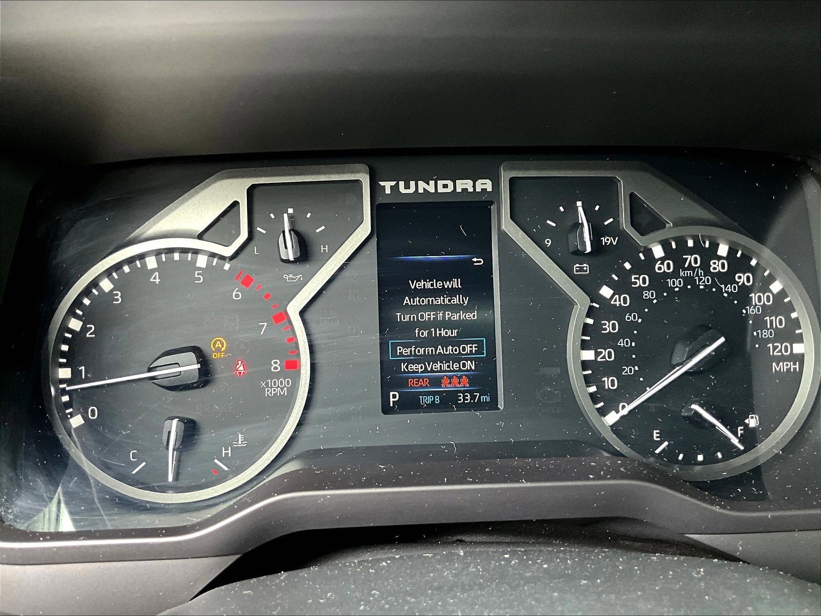 2024 Toyota Tundra SR5 - Photo 13