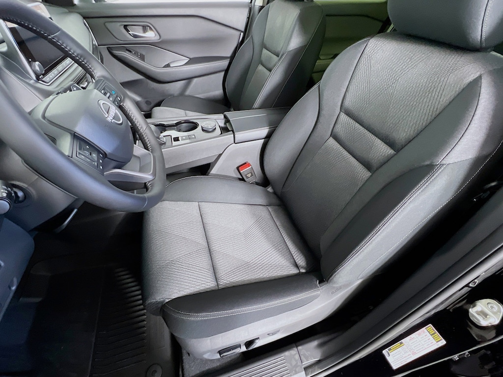 New 2026 Nissan Rogue SV SUV