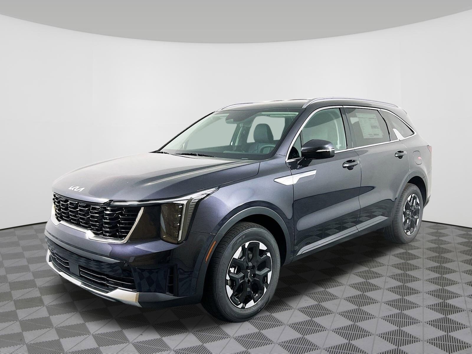 2026 Kia Sorento S photo 2