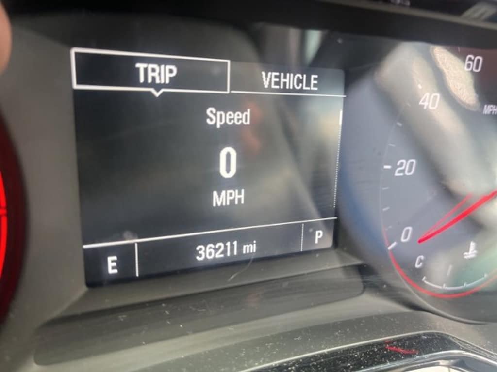 Used 2024 Chevrolet Trax 1RS SUV