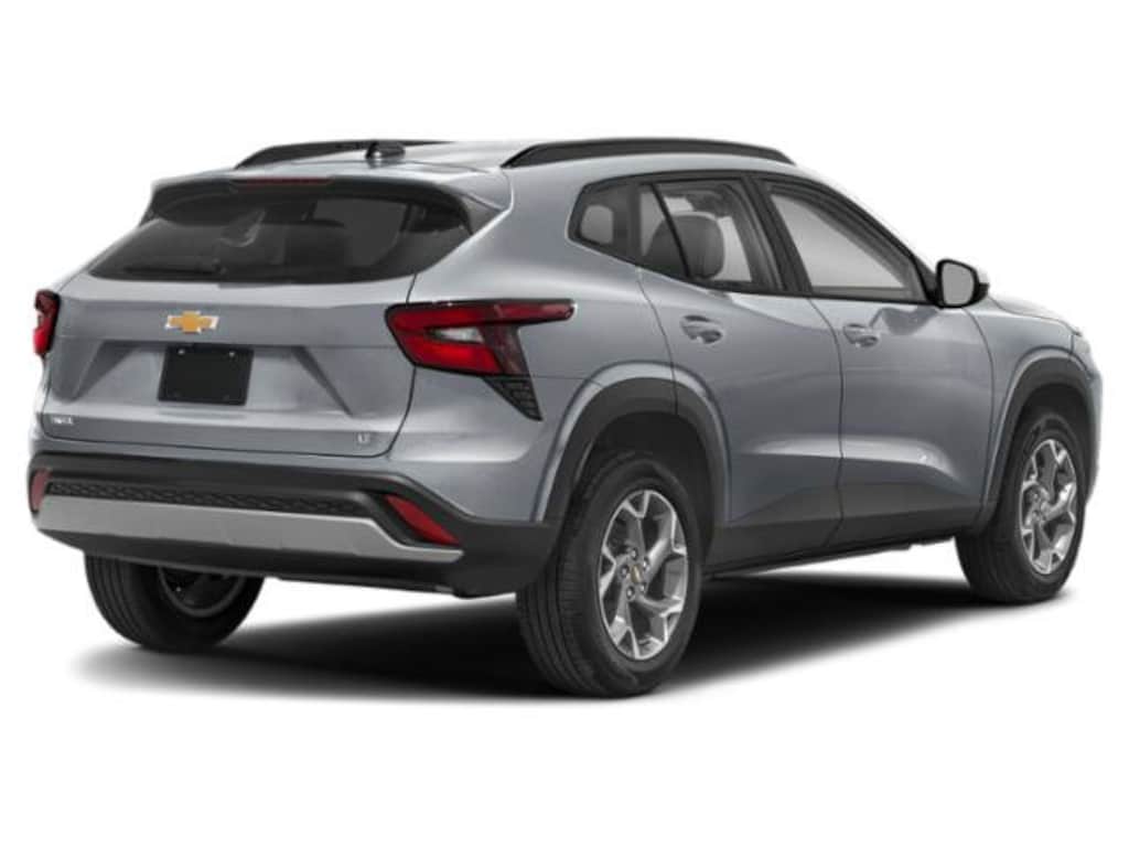 Used 2025 Chevrolet Trax LT SUV
