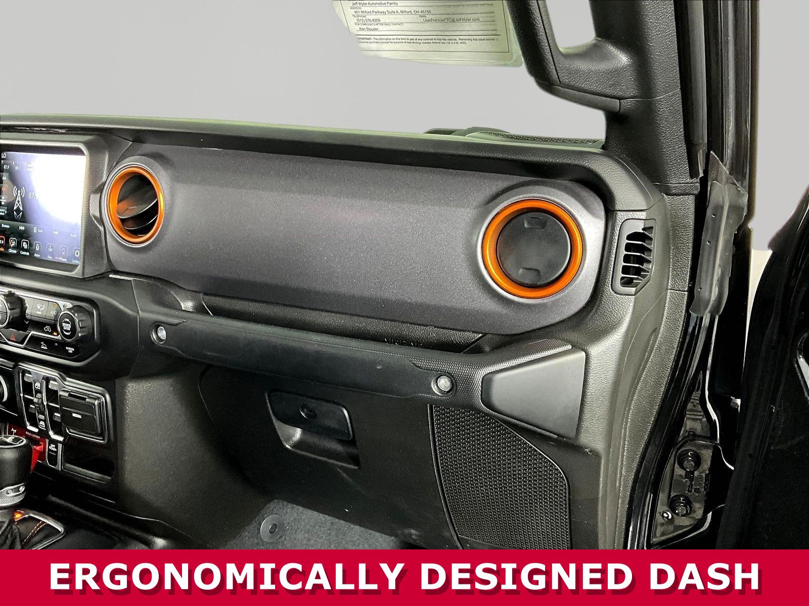 2022 Jeep Gladiator Mojave - Photo 28