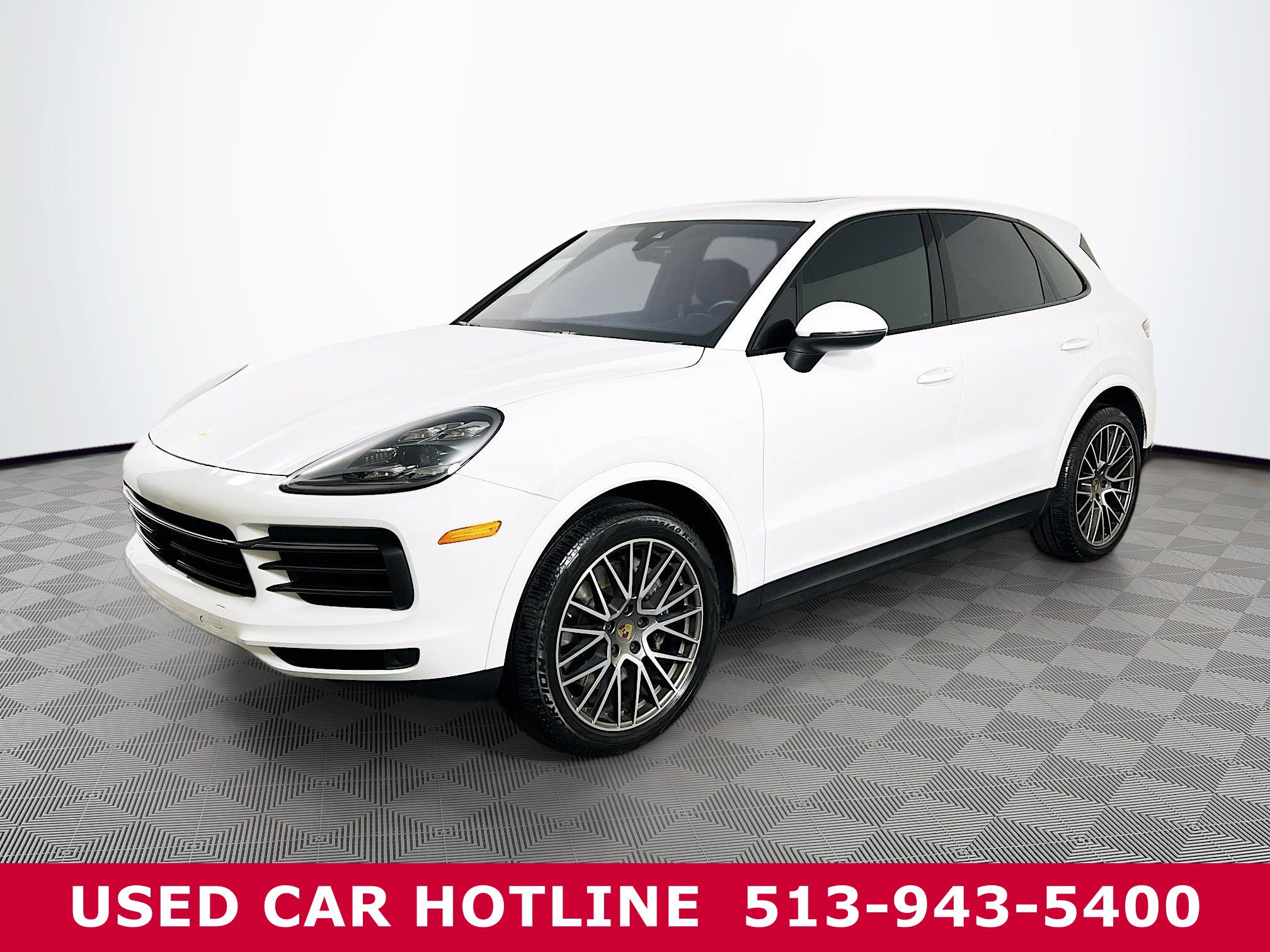 Used 2022 Porsche Cayenne Platinum Edition with VIN WP1AA2AY6NDA06787 for sale in Batavia, OH