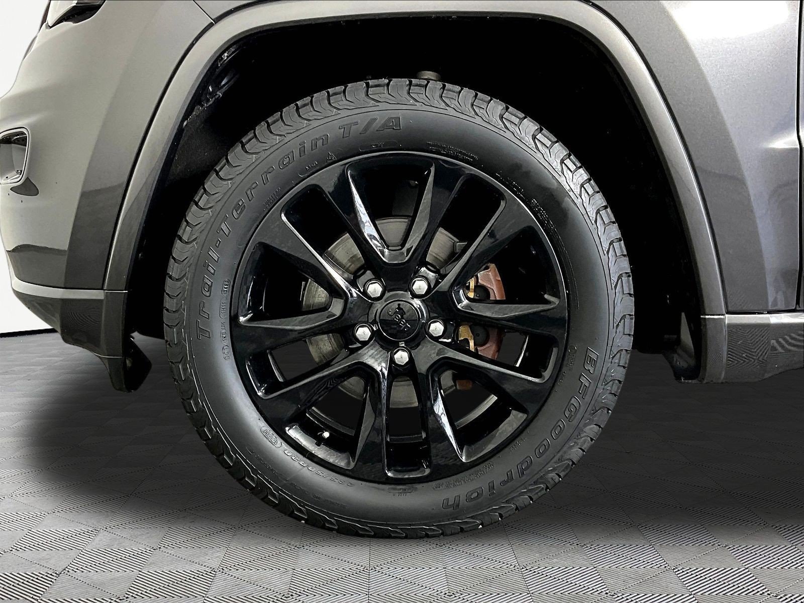 2019 Jeep Grand Cherokee Altitude - Photo 30