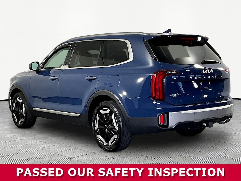 Used 2024 Kia Telluride S SUV