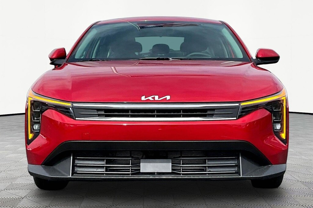 New 2026 Kia K4 LXS Sedan