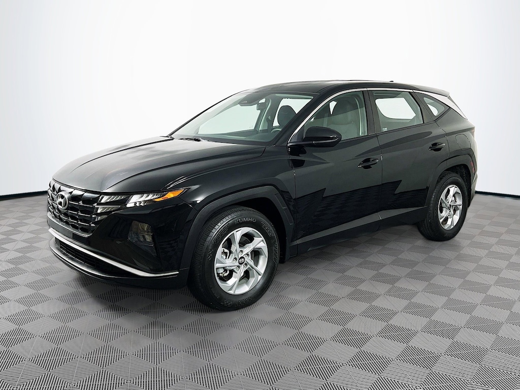 Used 2024 Hyundai Tucson SE SUV