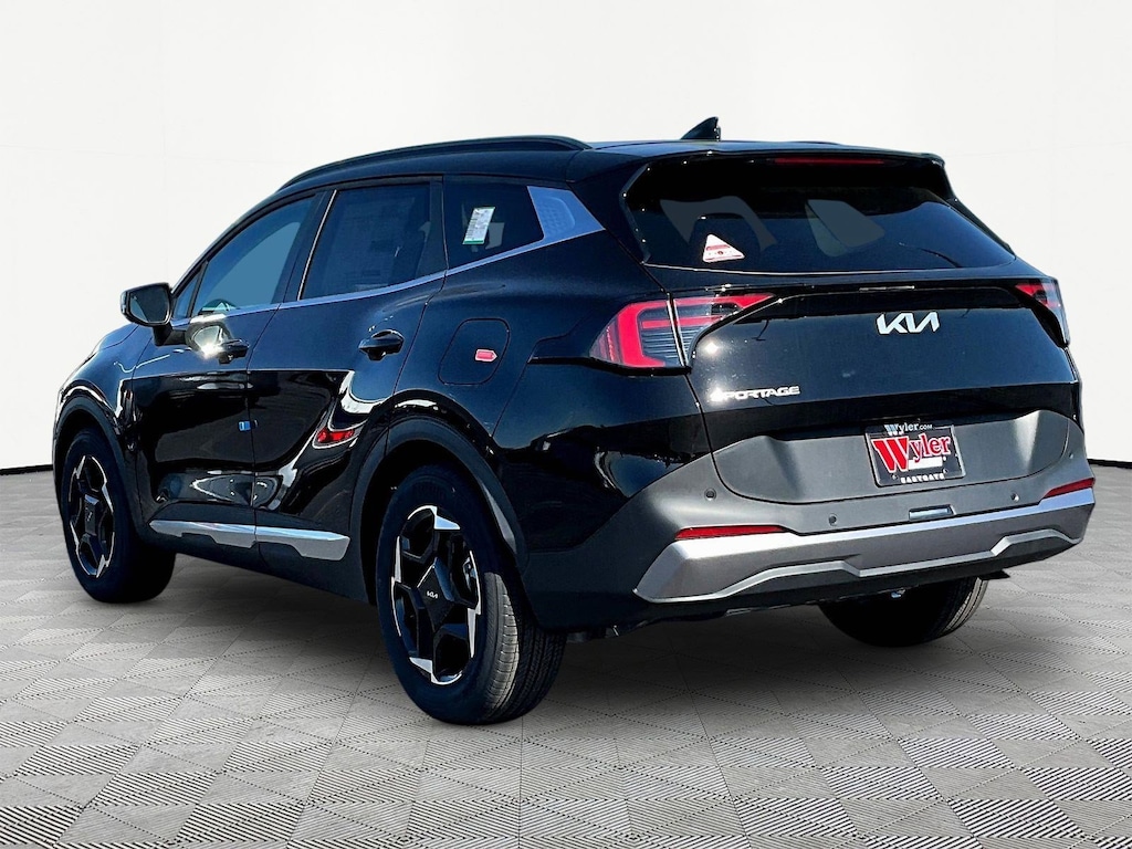 New 2026 Kia Sportage EX SUV