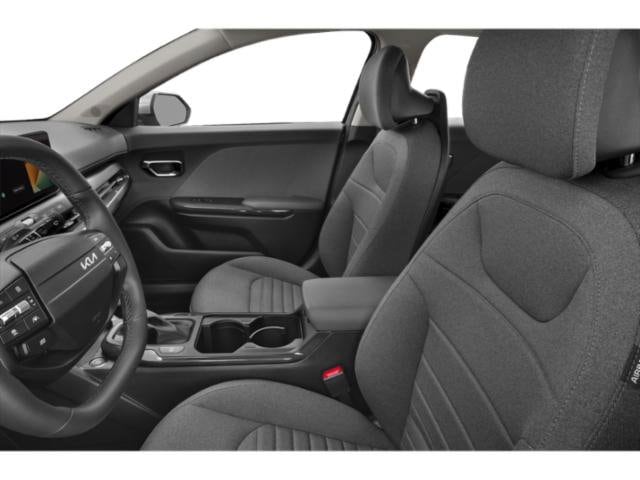 2025 Kia K4 EX - Photo 11