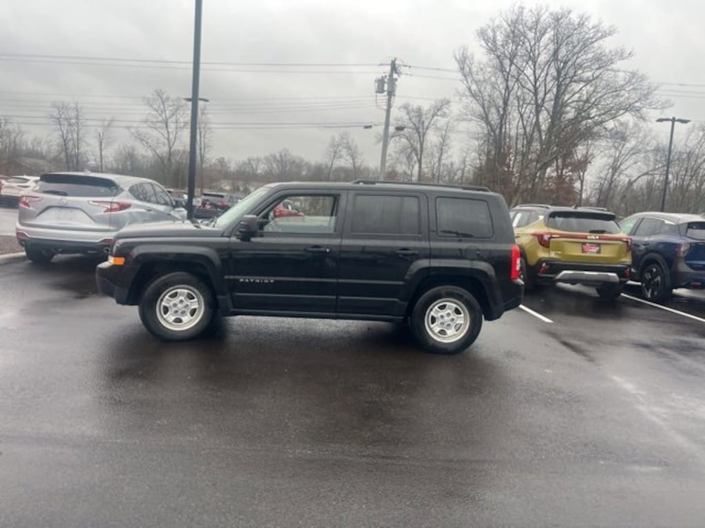 Used 2016 Jeep Patriot Sport SUV