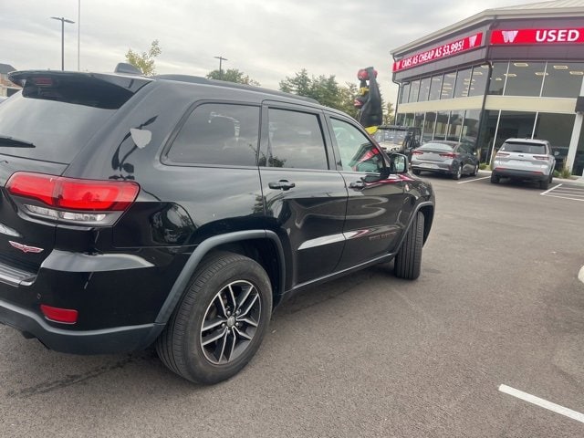 Used 2017 Jeep Grand Cherokee Trailhawk with VIN 1C4RJFLT4HC727827 for sale in Batavia, OH