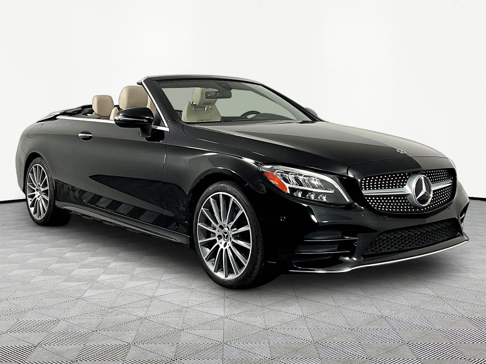 2019 Mercedes-Benz C-Class Cabriolet C300 - Photo 4
